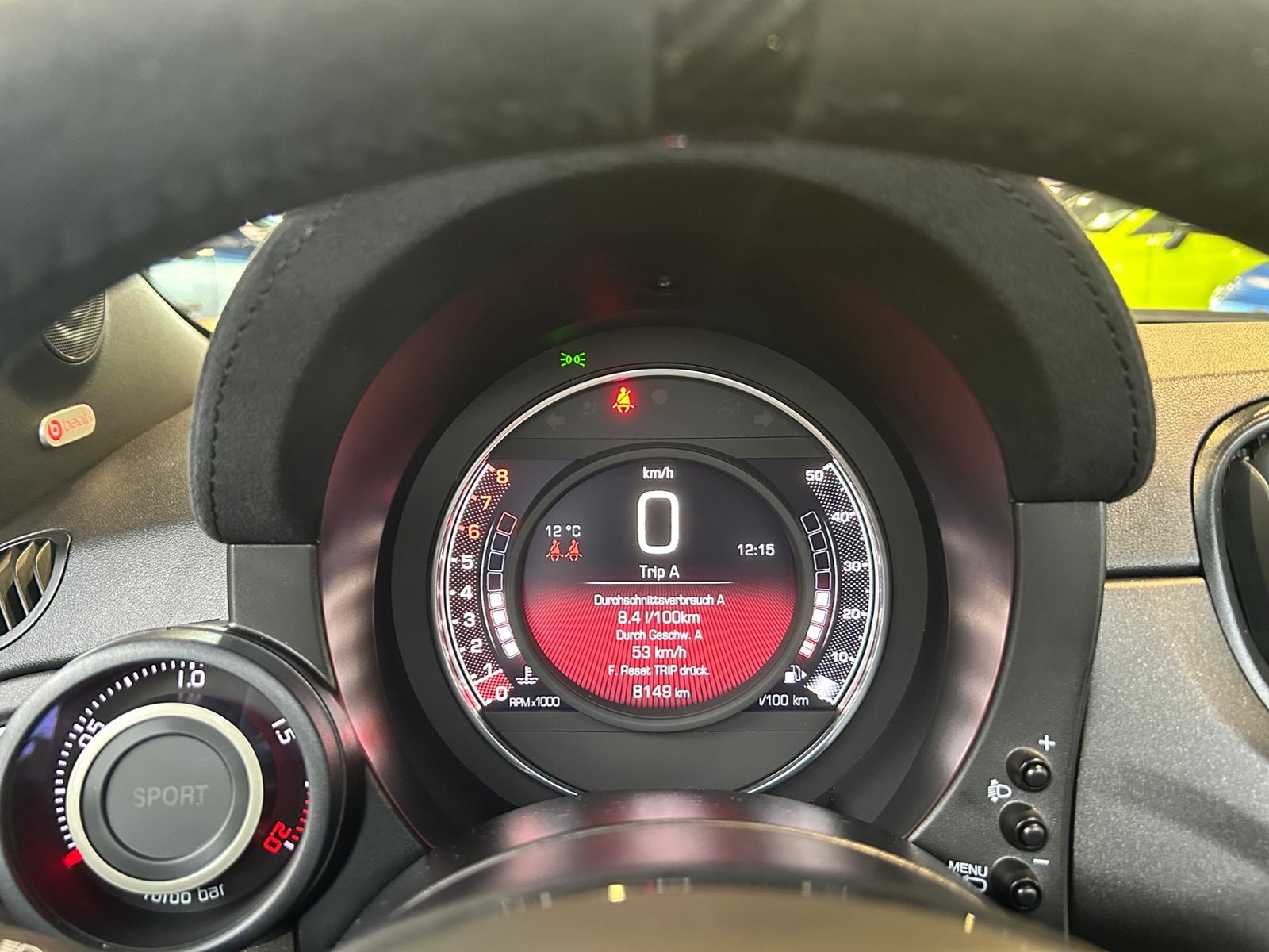 Fahrzeugabbildung Abarth 695 Cabrio BEATS NAVI ALU