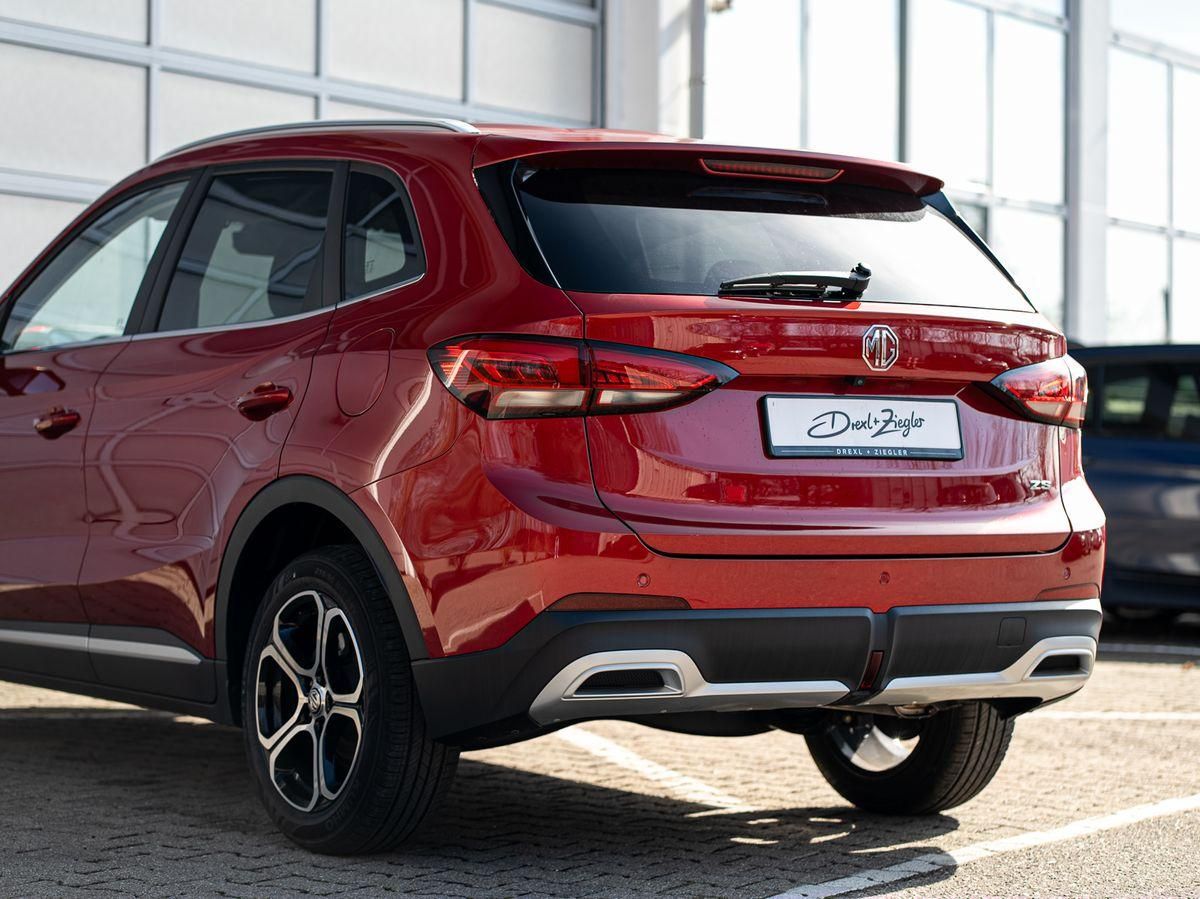 MG ZS