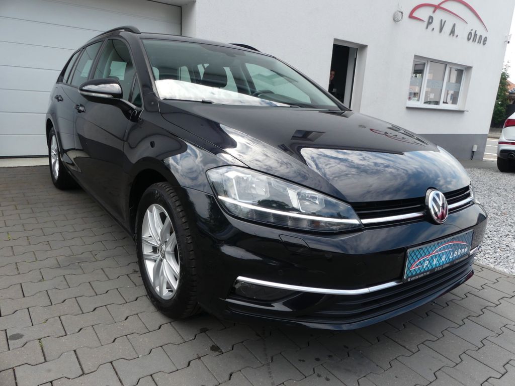 Image of Volkswagen Golf