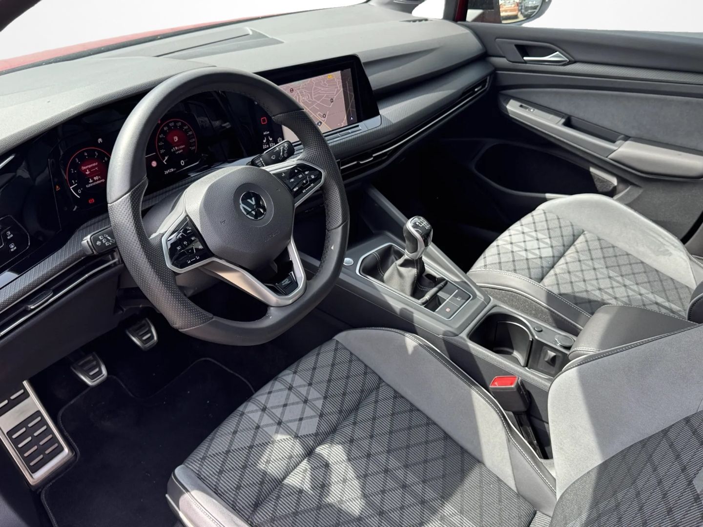 Golf VIII Variant 1.5 TSI R-LINE *AHK*BLACK*TOP*