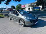 Peugeot 207 CC Cabrio-Coupe Roland Garros - Peugeot 207 in Freiburg