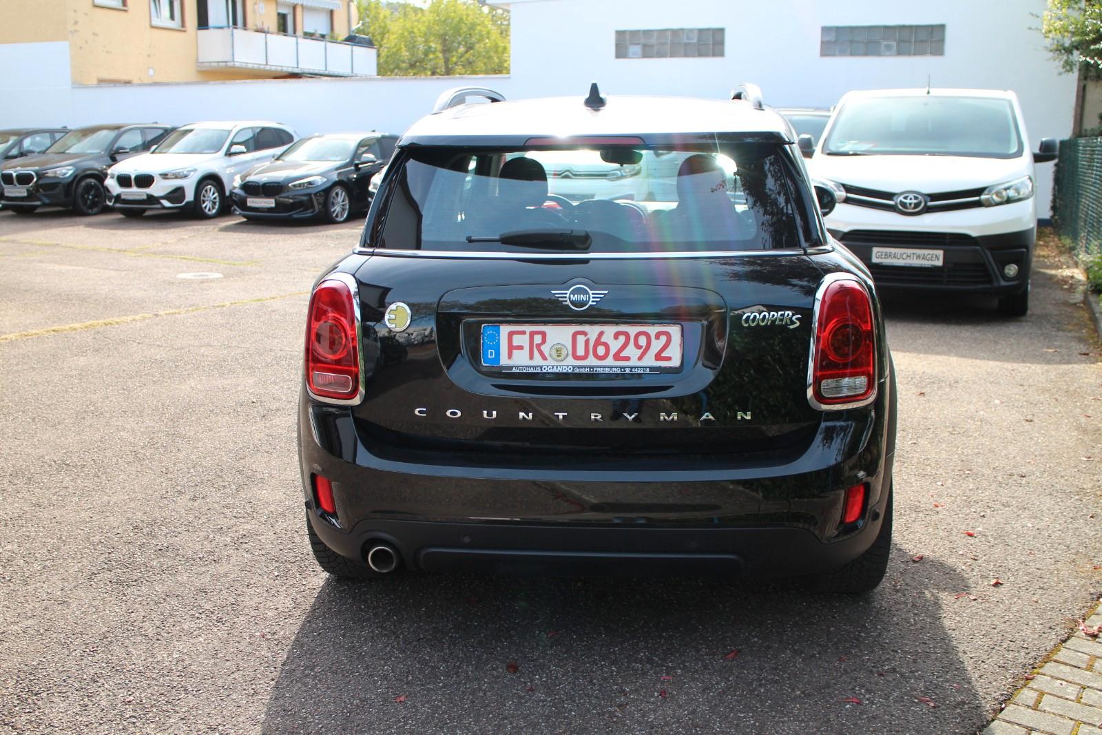 MINI Countryman Cooper SE ALL4/Autom/Nav/PDC/SHZ/Klim