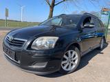 Toyota Avensis Kombi 2.0 D-4D - Toyota Avensis aus 2006: D4d