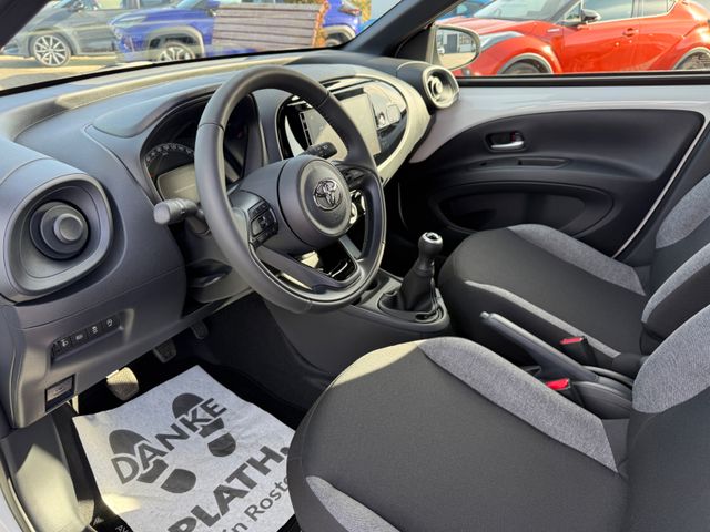 Toyota Aygo X Business Edition