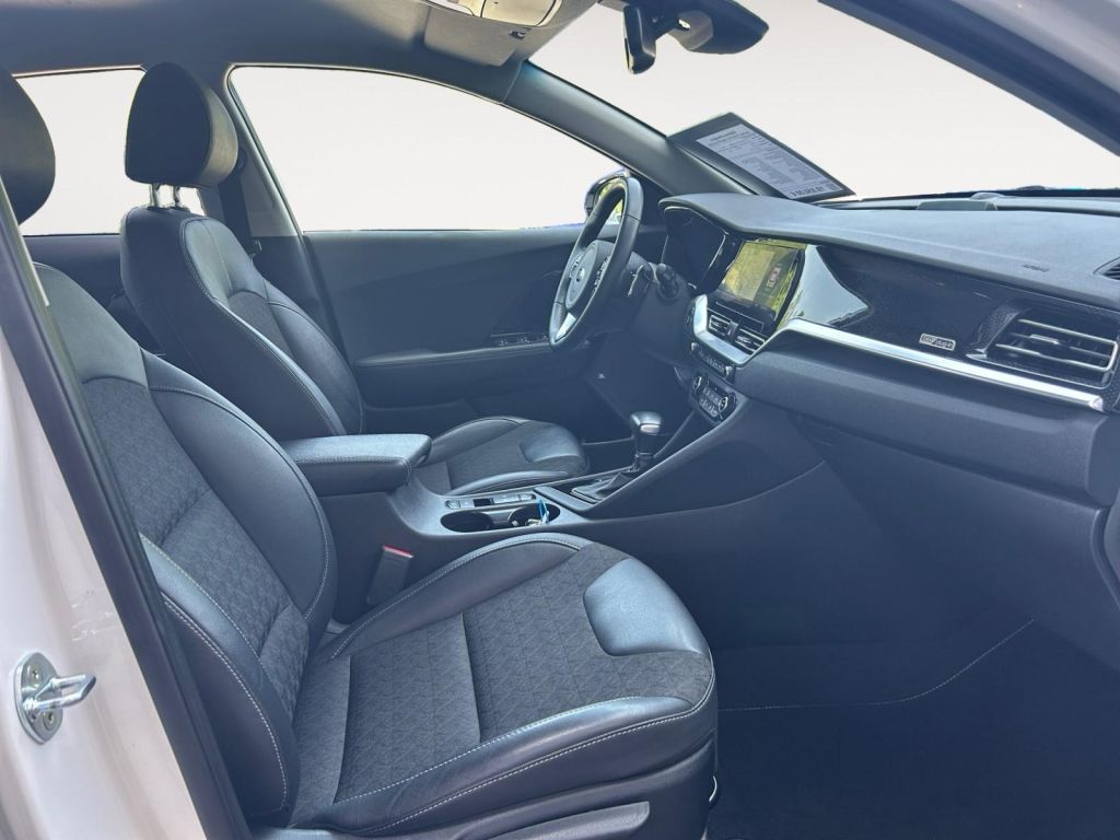 Fahrzeugabbildung Kia Niro 1.6 GDI PHEV 2WD OPF Aut. Spirit