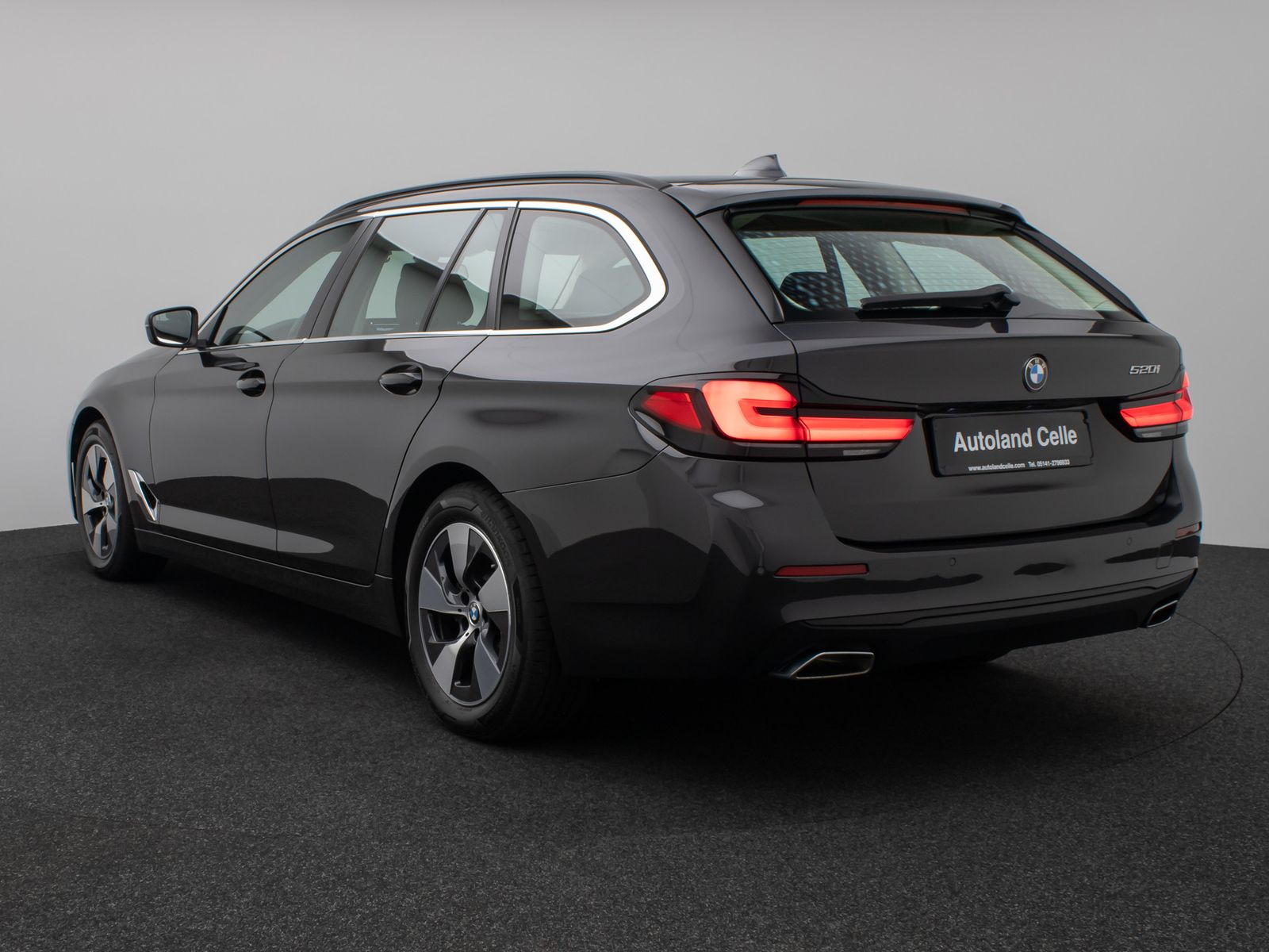 Fahrzeugabbildung BMW 520i PDC DAB CockPitPro Sitzhzg Alarm LED Leder