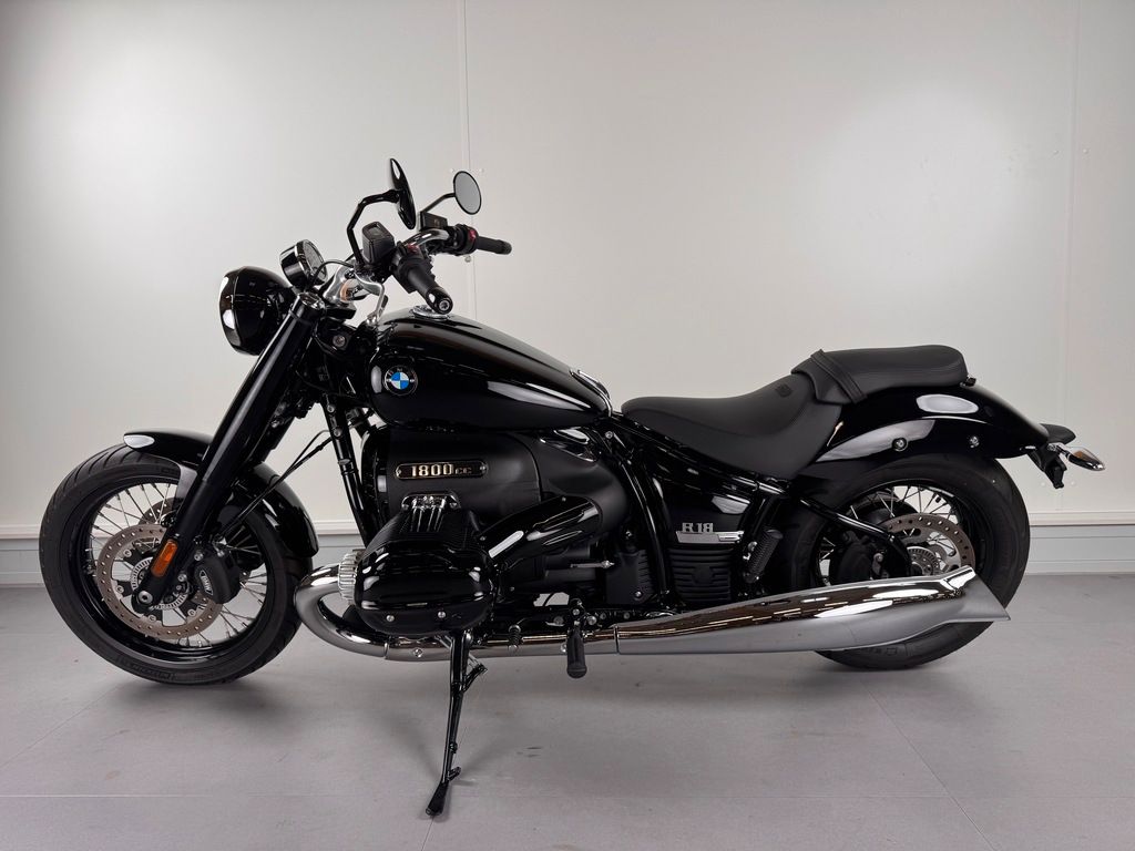 Fahrzeugabbildung BMW R18 *OIL INCLUSIVE 5/50 *NEUWERTIG