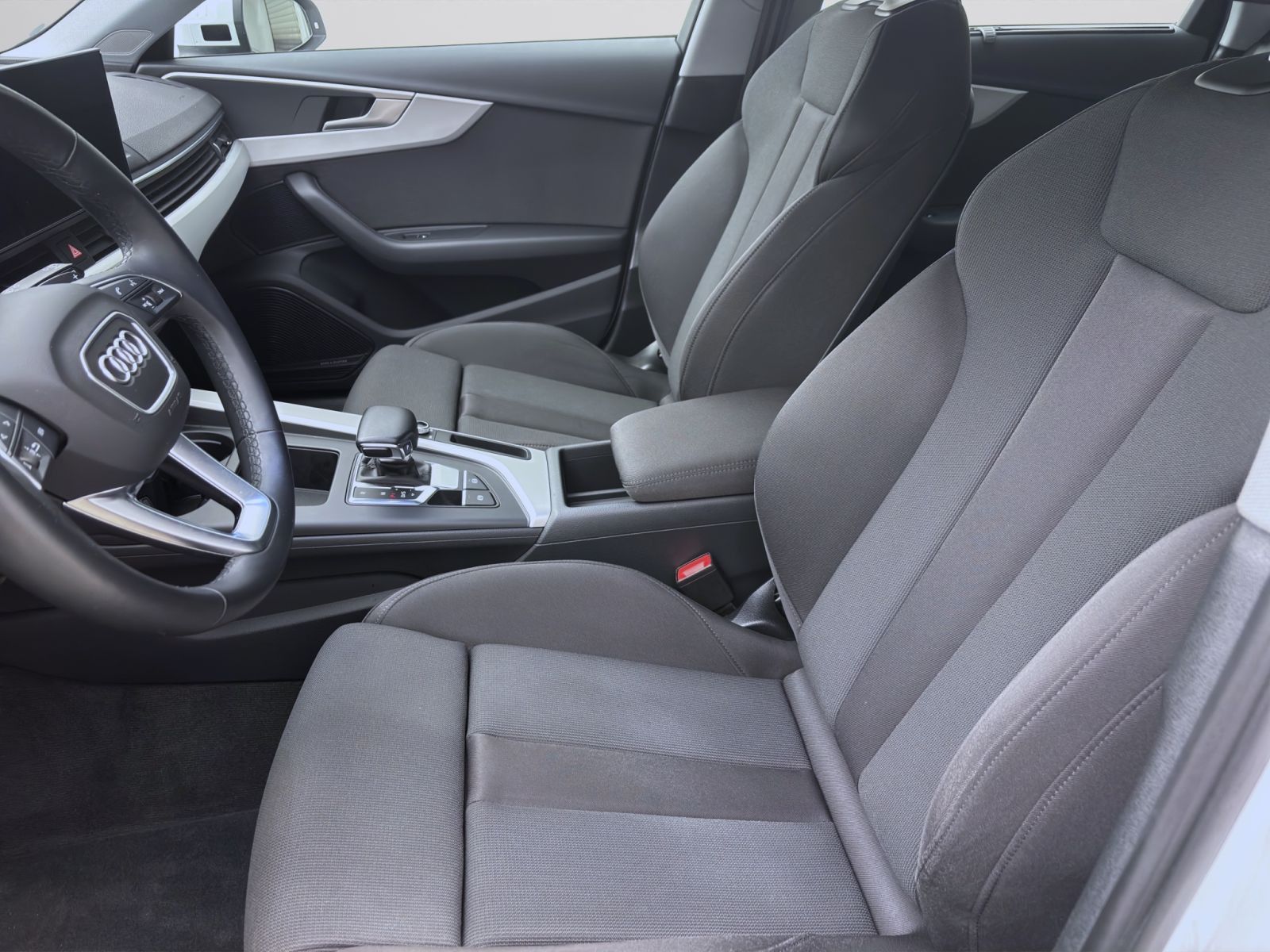 Audi A4 - Bild 10