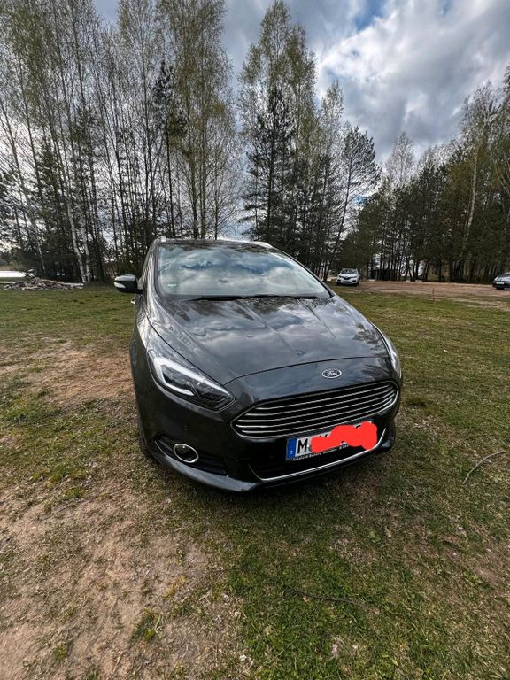 Image of Ford S-Max