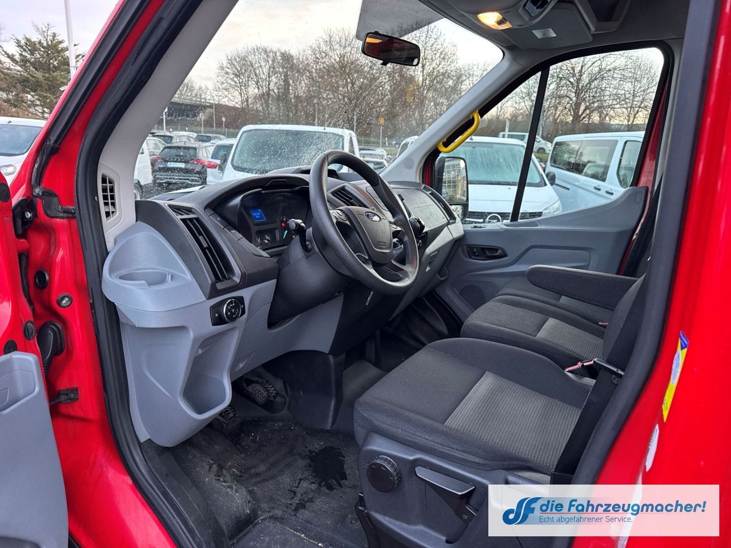 Fahrzeugabbildung Ford Transit Kombi 350 L3 2.2 TDCi *7049 *KLIMA *EXP