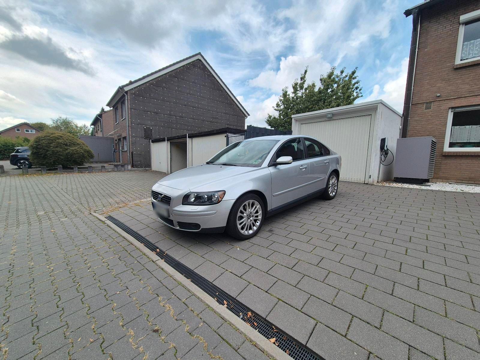 Volvo S40