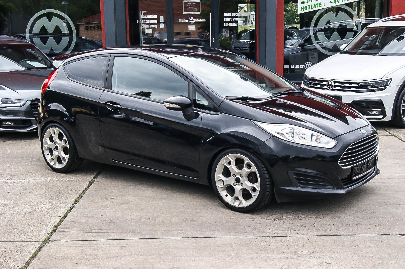 Fahrzeugabbildung Ford Fiesta 10 SYNC Edition SPORTFAHRWERK 17-ZOLL