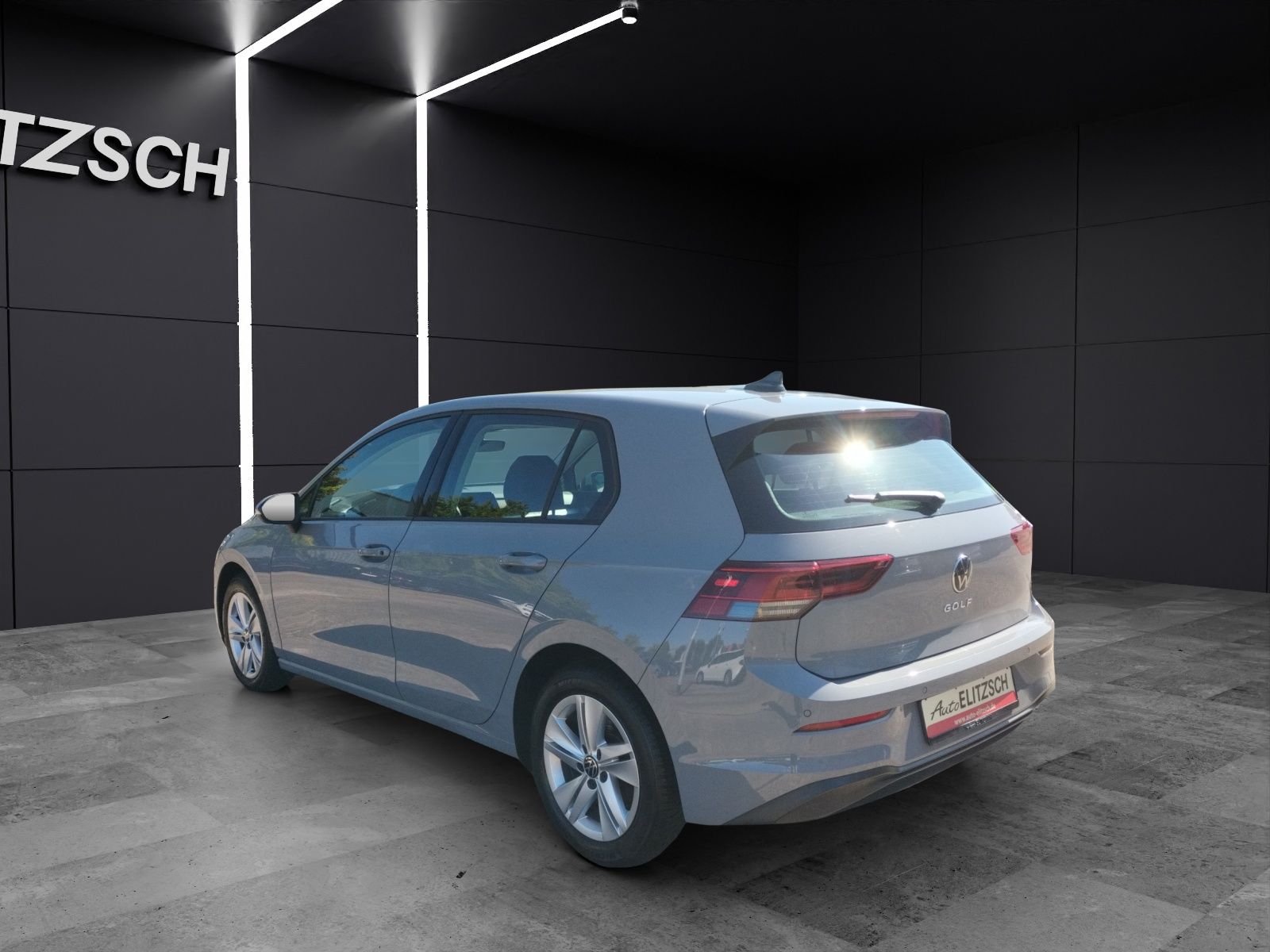 Fahrzeugabbildung Volkswagen Golf VIII TSI Life LED Kamera CarPlay SHZ PDC AC