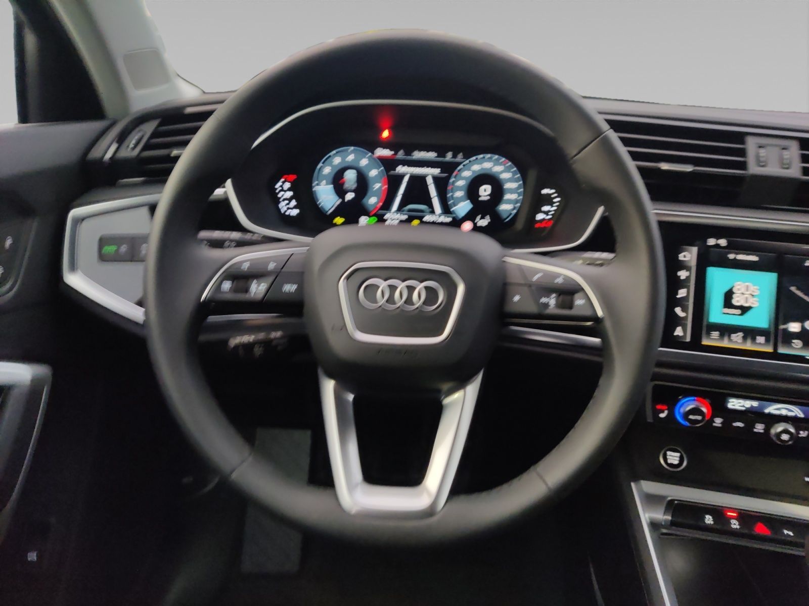 Audi Q3 - Bild 13