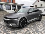 Hyundai Ioniq 5 Uniq 4WD PIXEL PANO RELAX 360° W-GARANTI - mit Elektro-Antrieb: Vollleder, Panorama-Dach, Geländewagen