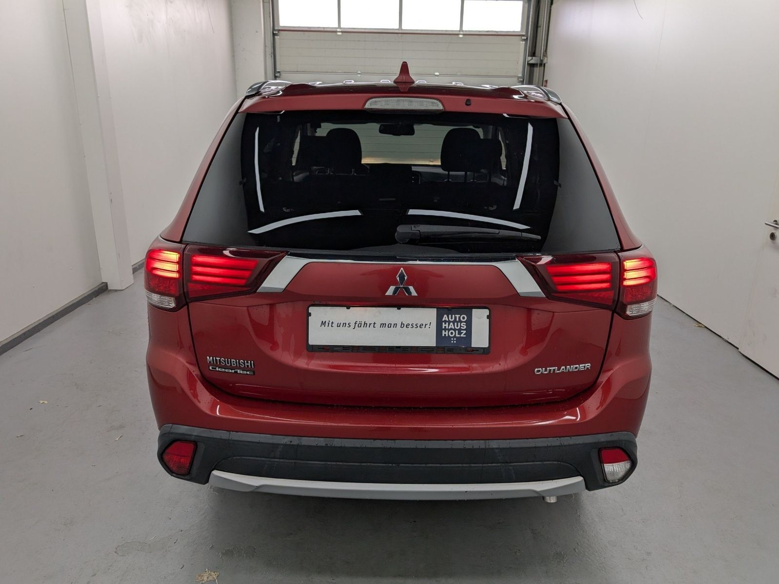 MITSUBISHI Outlander 2.0 MIVEC Edition Kamera SHZ – Bild 3