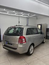 Opel Zafira 1.9 CDTI Edition 110kW Automatik Edition - Opel Zafira aus 2006 mit Diesel-Antrieb