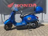 Vespa GTS300 Super - VESPA BLAU