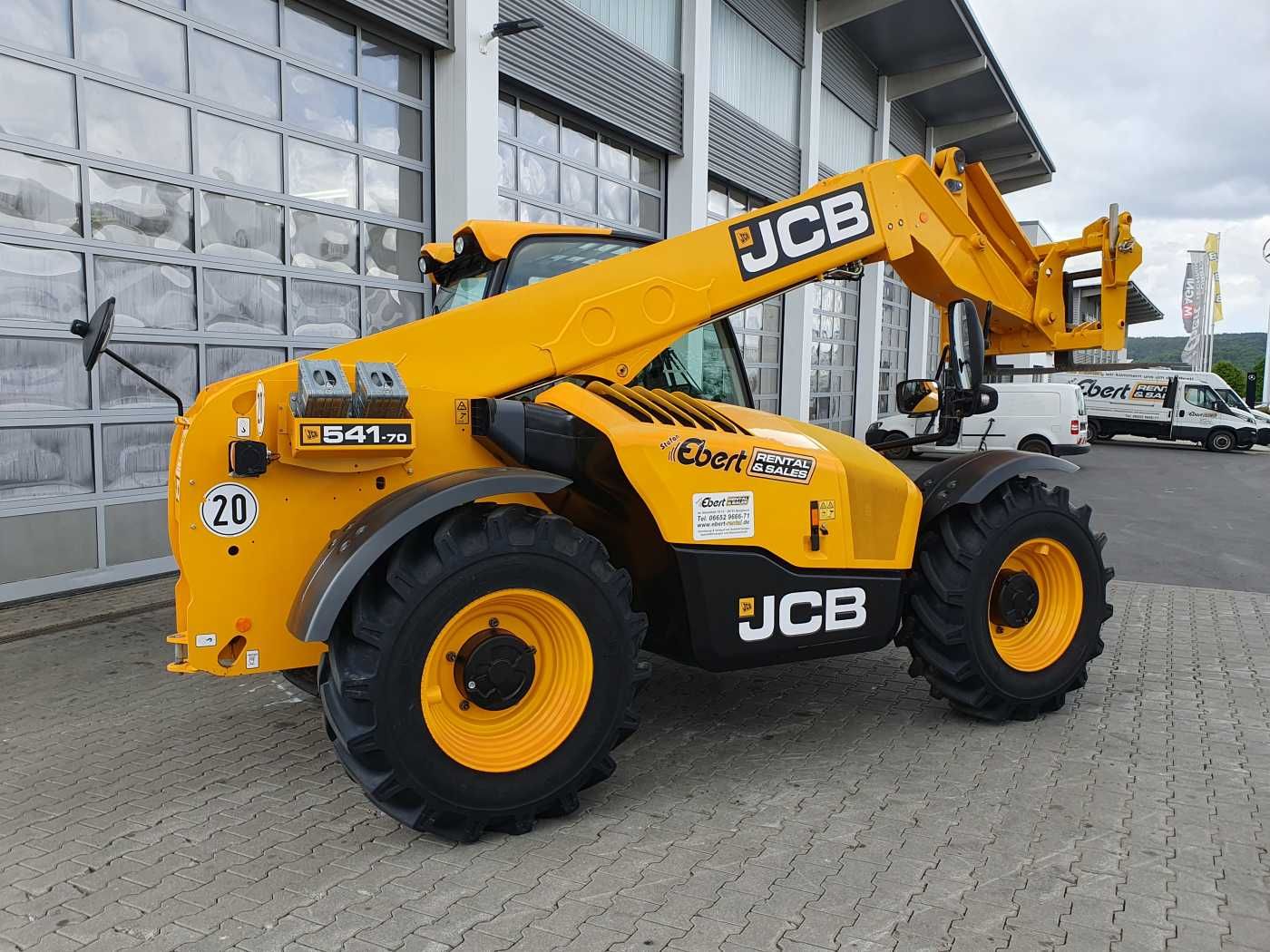 Fahrzeugabbildung JCB 541-70 / nur 438h / 2022 / 4.100kg / 7m / 109PS