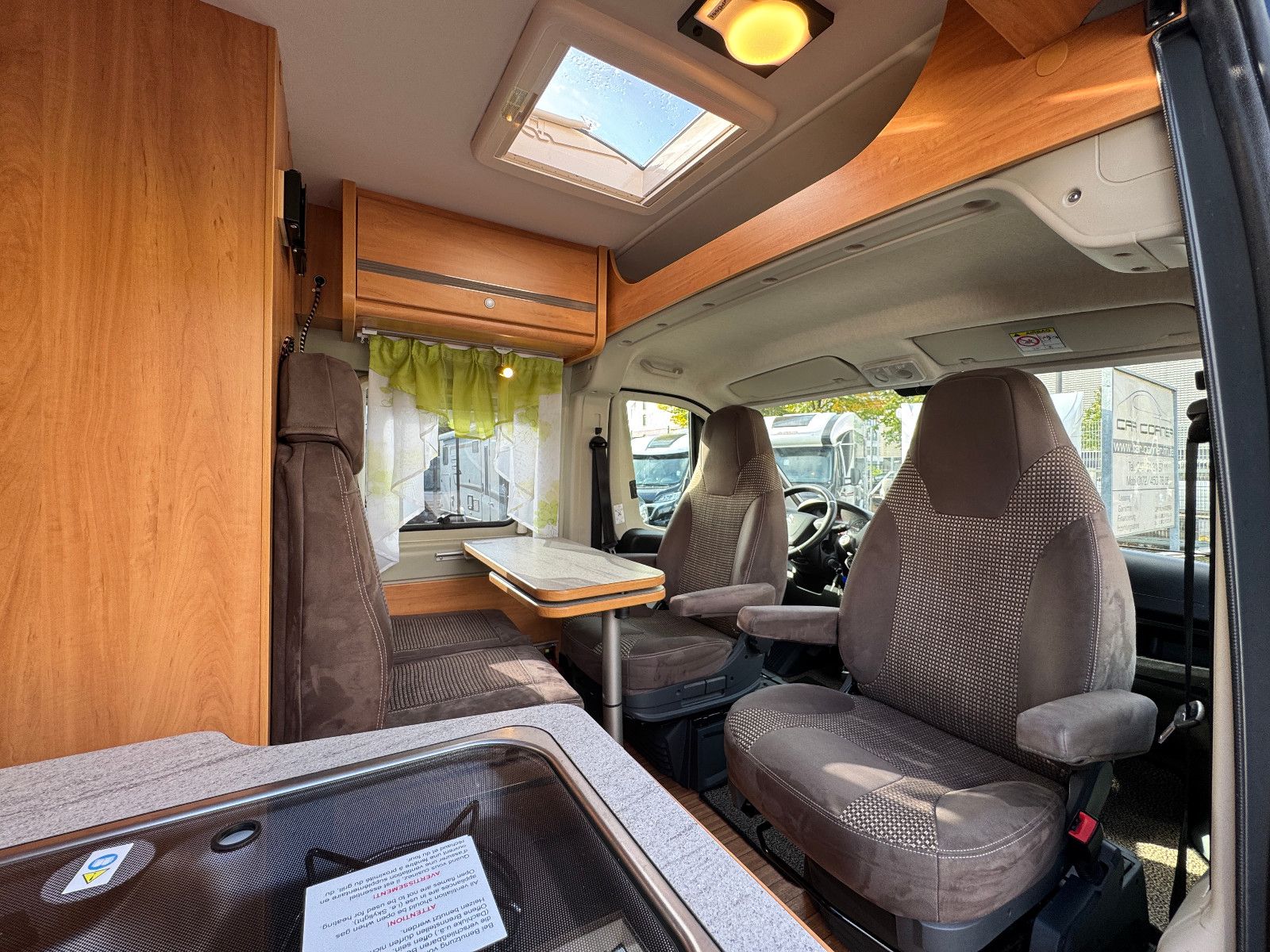 Fahrzeugabbildung Pössl ROADCAMP 540 SOLAR TV KAMERA MARKISE BETTUMBAU