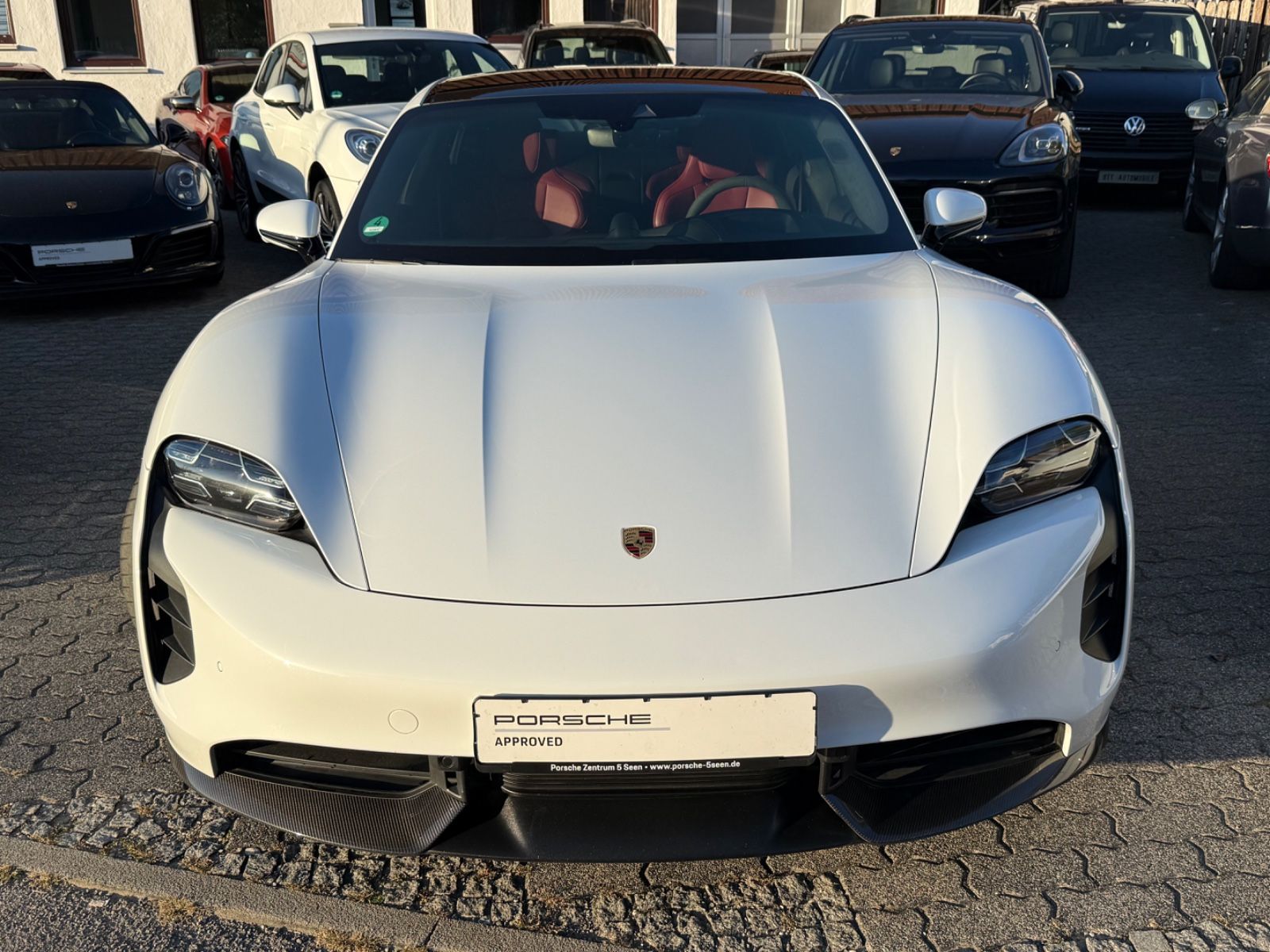 Porsche TAYCAN TURBO S *EXKLUSV*APPROVED*SERVICE NEU* imagem 3