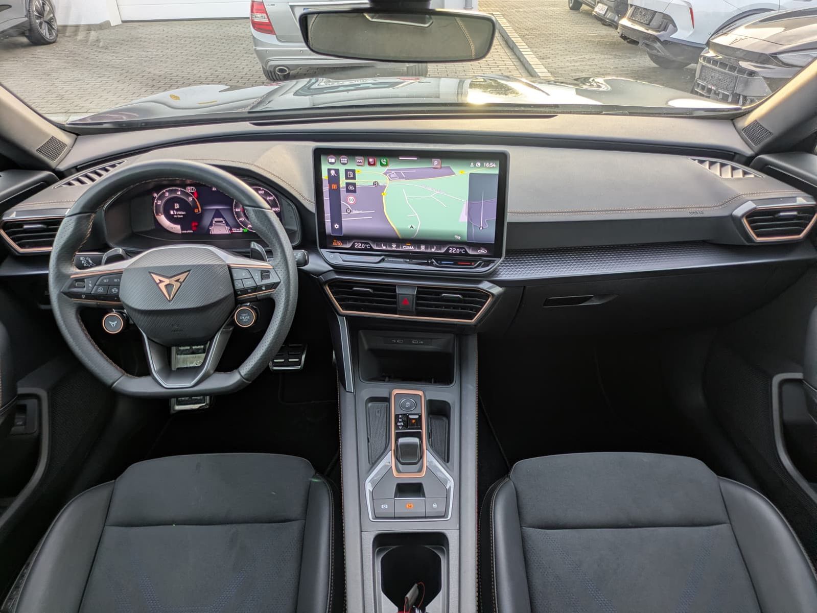 Fahrzeugabbildung CUPRA Formentor 2.0 TDI PANO*MATRIX*SENNH.*DINAM*360