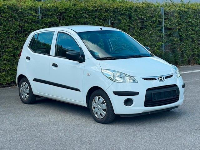 Hyundai i10 1.1 Edition Plus  1 Hand TÜV NEU