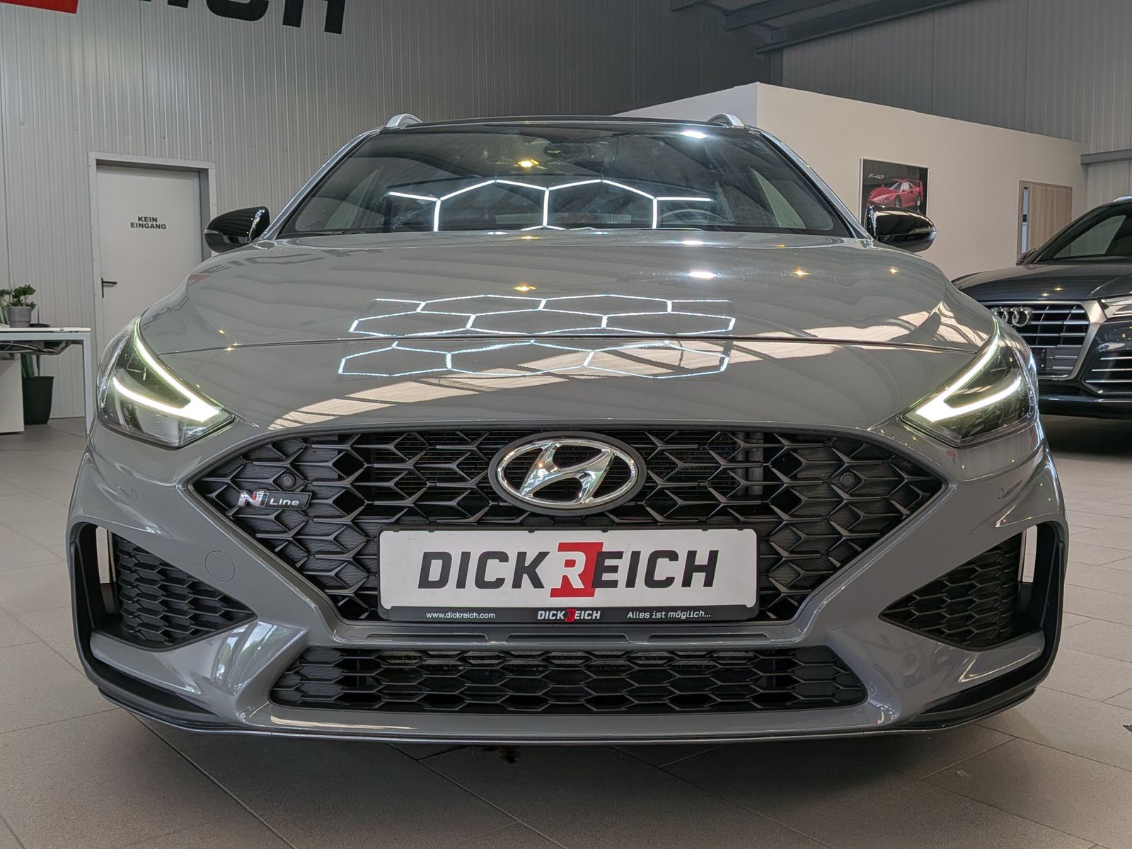 Fahrzeugabbildung Hyundai i30 1.5 N-Line LED*CARPLAY*CAM*PANO*KEYLESS*18"