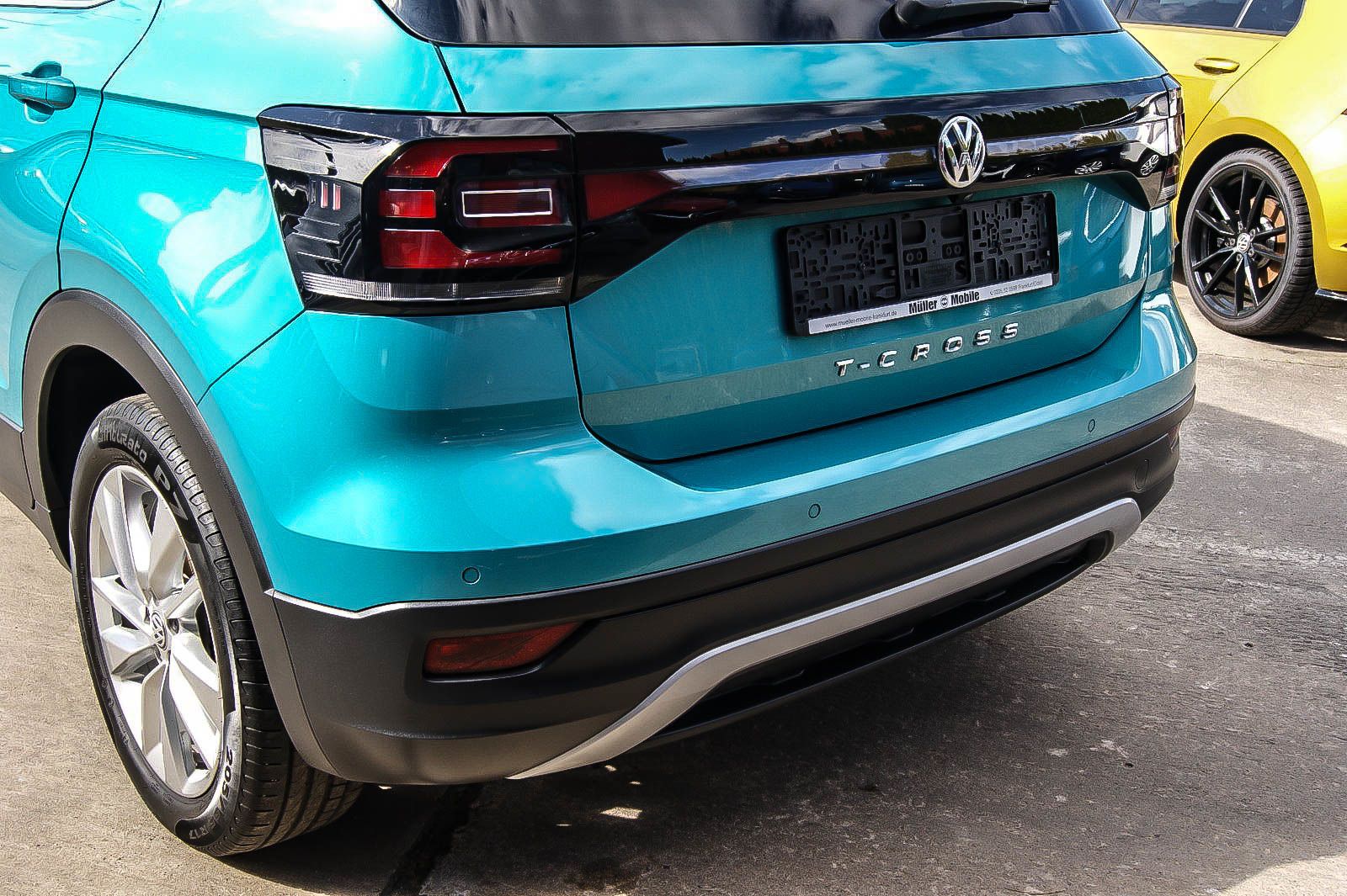 Fahrzeugabbildung Volkswagen T-Cross HIGHLINE 1.0 TSI NAVI LED VIRTUAL 1.HAND