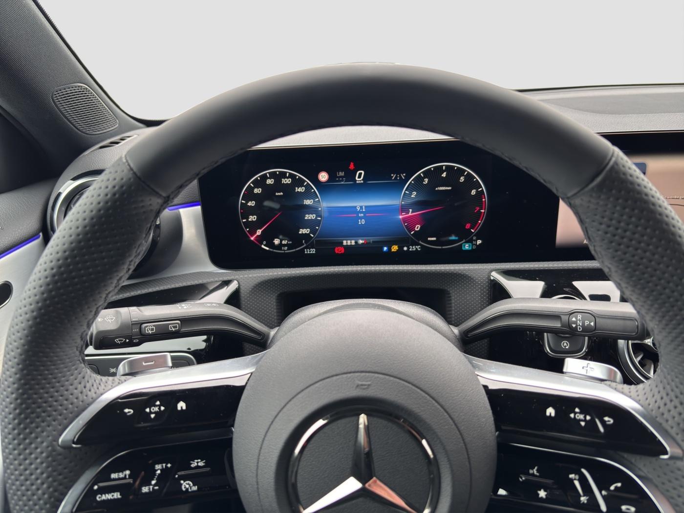 Mercedes-Benz A-Class AMG-Line*Multibeam*360*KeyGo*AHK*Lenkradh., миниатюра 11