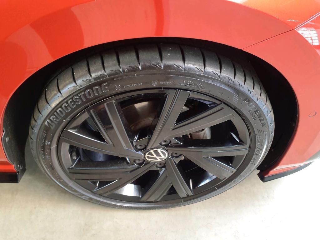 Volkswagen Golf R-Line 1.5 eTSI DSG Pano*RFK*PDC*Tempo*NAV