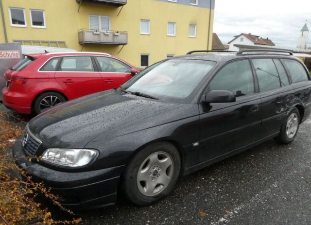 Opel Omega B 2.5 DTI Caravan