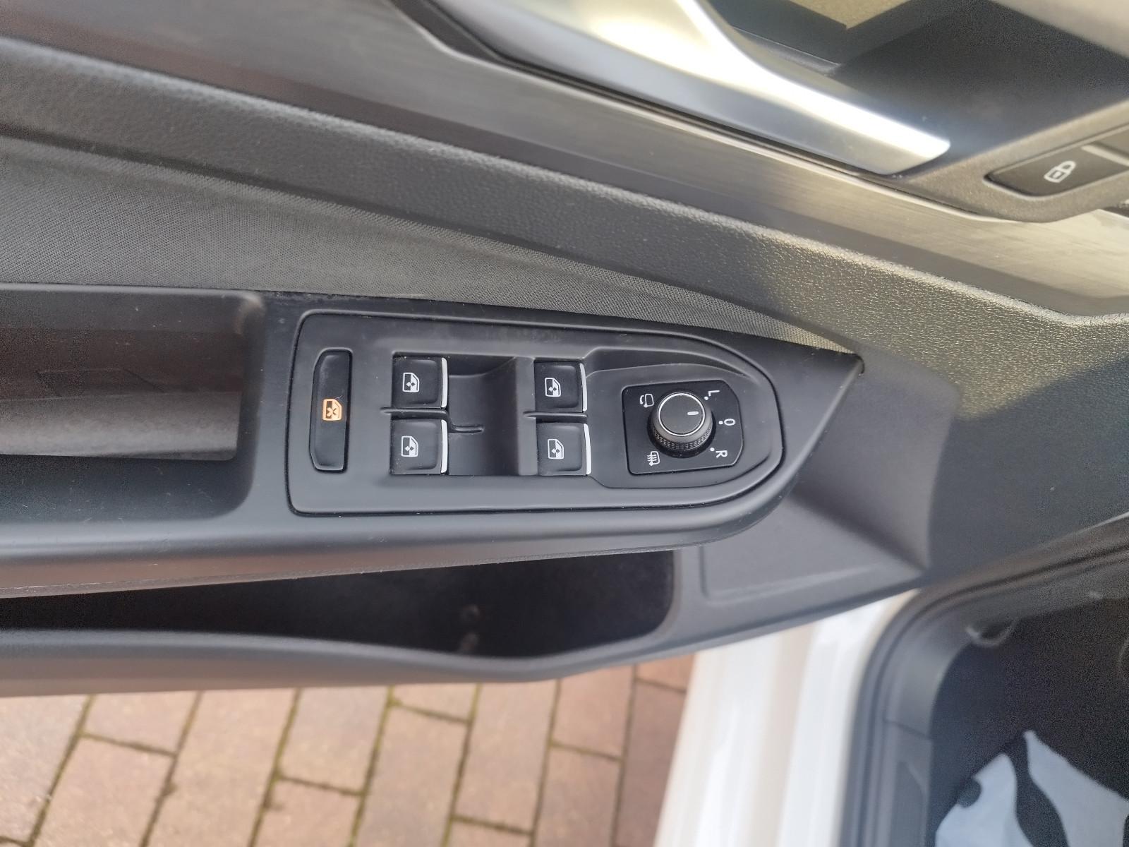 Volkswagen Golf VIII Lim. Style, миниатюра 15