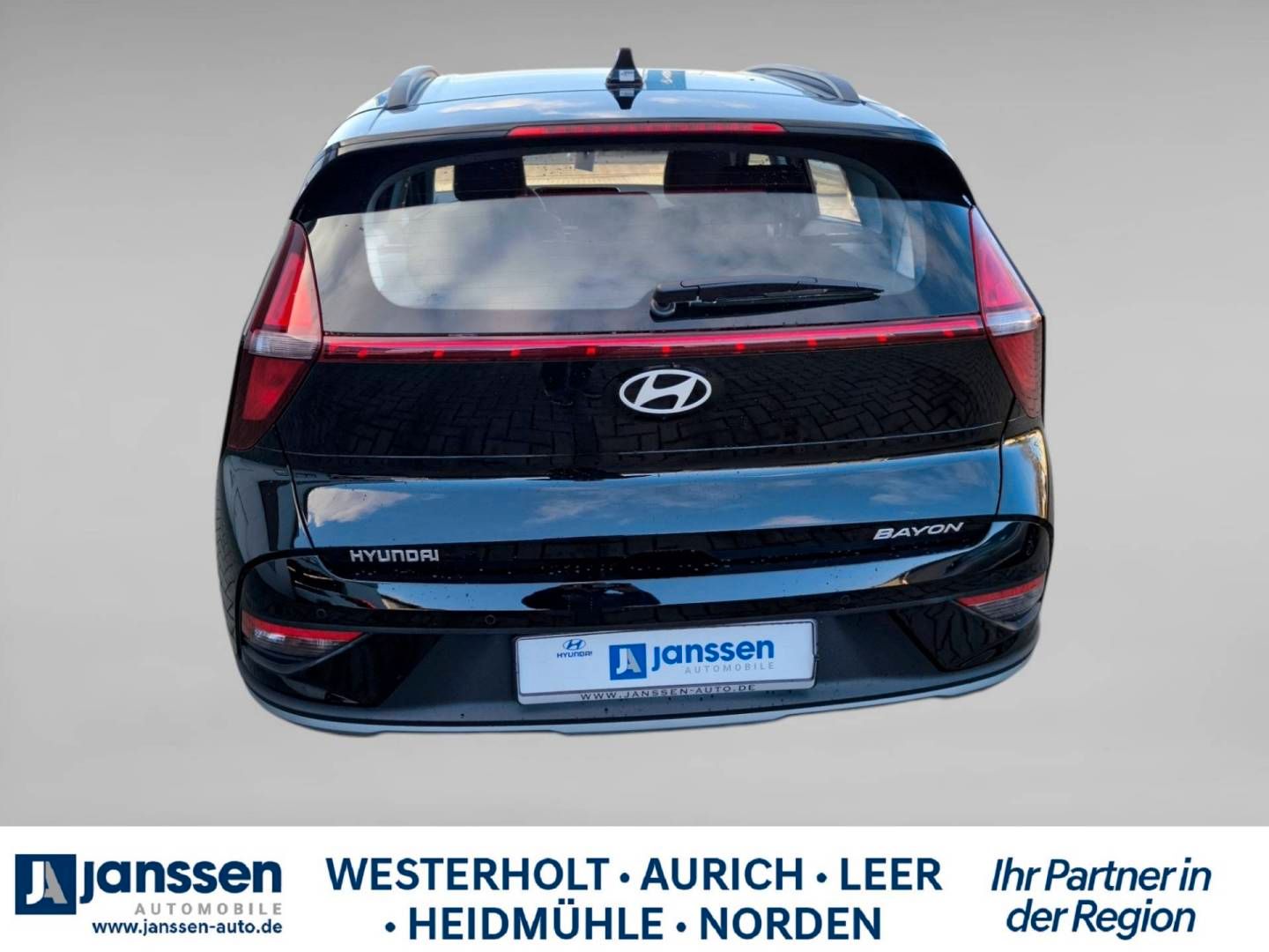 Fahrzeugabbildung Hyundai BAYON Select, PDC hinten, Klima, Navi, Rückfahr