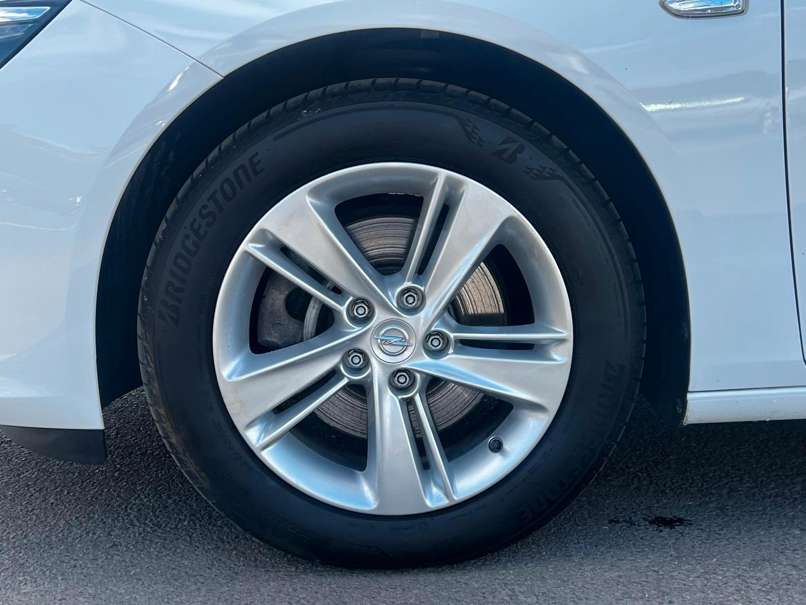 Opel Insignia B Sports Tourer Business