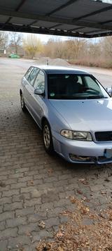 Audi A4 1.8 Avant - - Audi A4 aus 1996: Kombi
