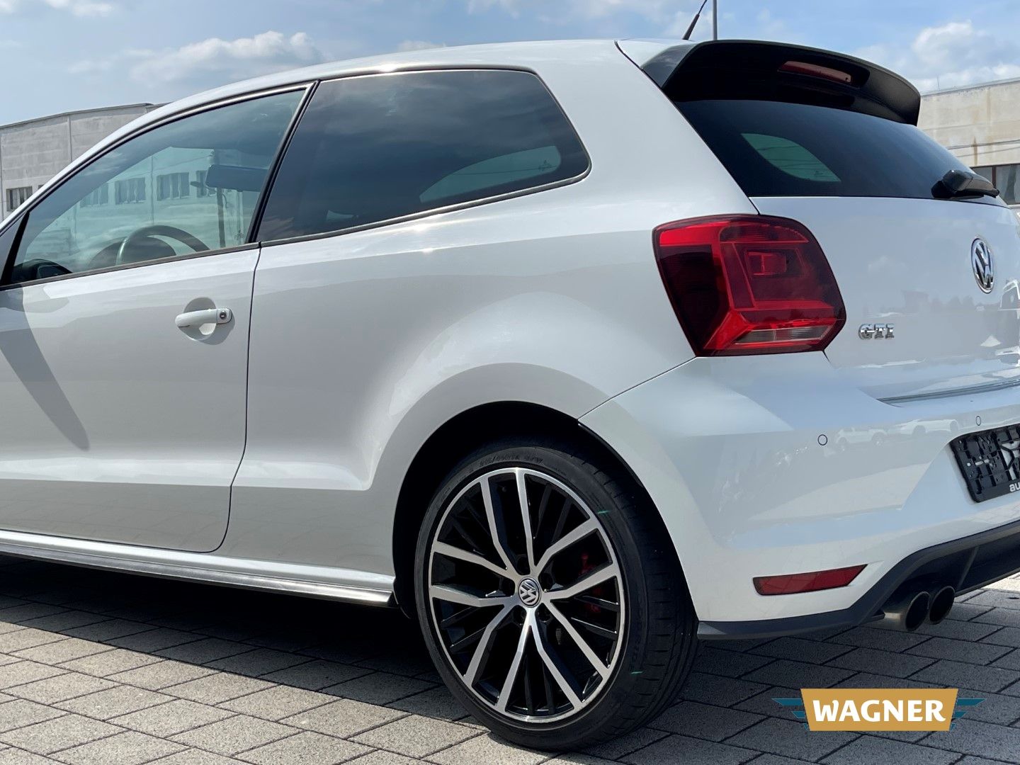 Fahrzeugabbildung Volkswagen Polo V GTI BMT Start-Stopp 1.8 TSI