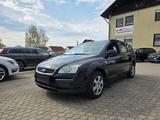 Ford Focus 1,6 Connection - Ford Focus aus 2007: 1.6
