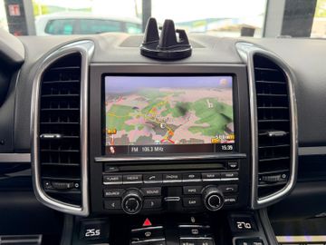 Porsche Cayenne - 10