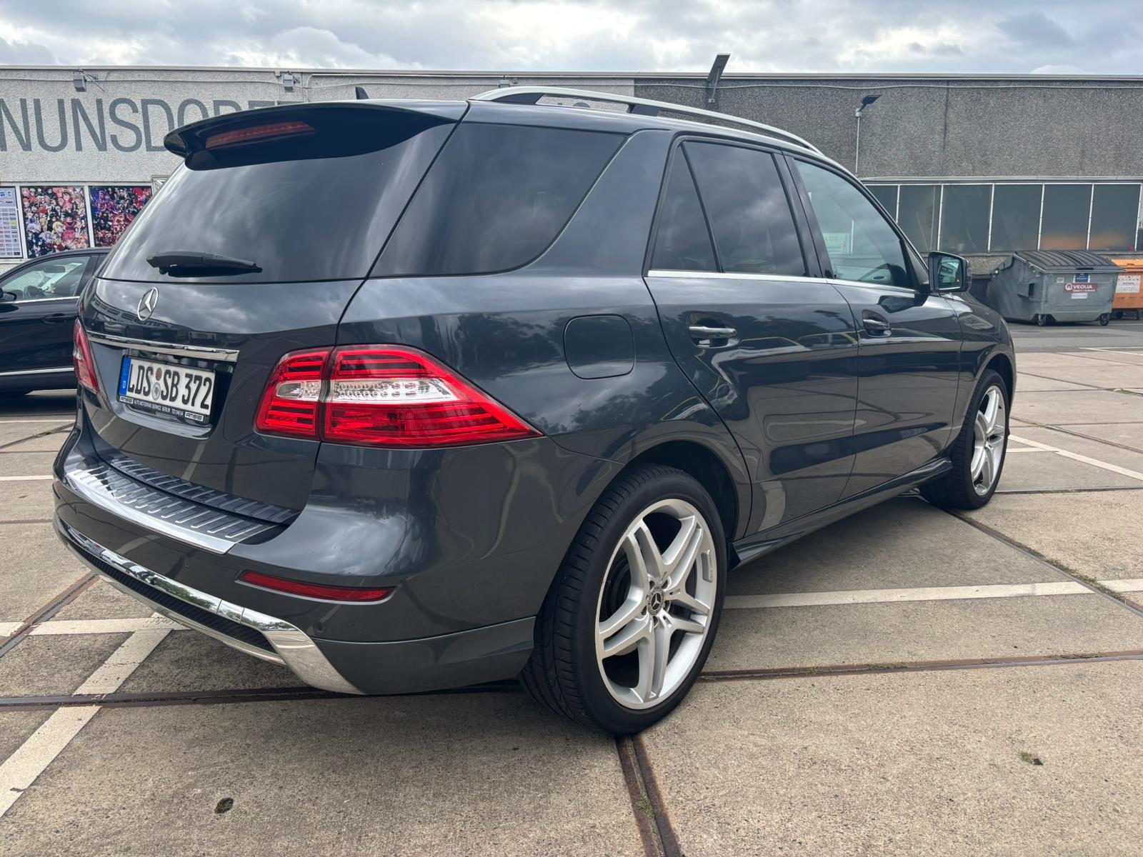 Mercedes-Benz ML 350 Standheizung/Pano/AHK/CarPlay/Rückfahrkam