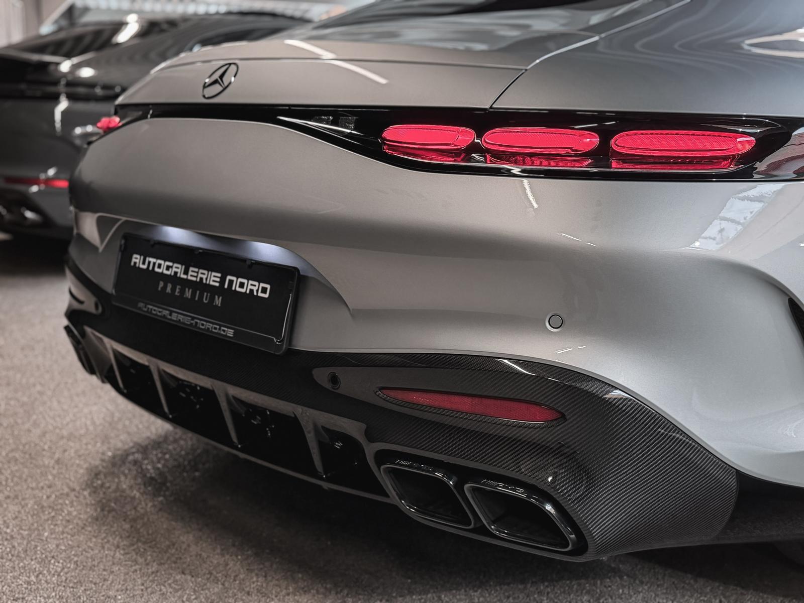 Mercedes-Benz AMG GT 63 4MATIC+ Coupe Premium Plus | Full Carb