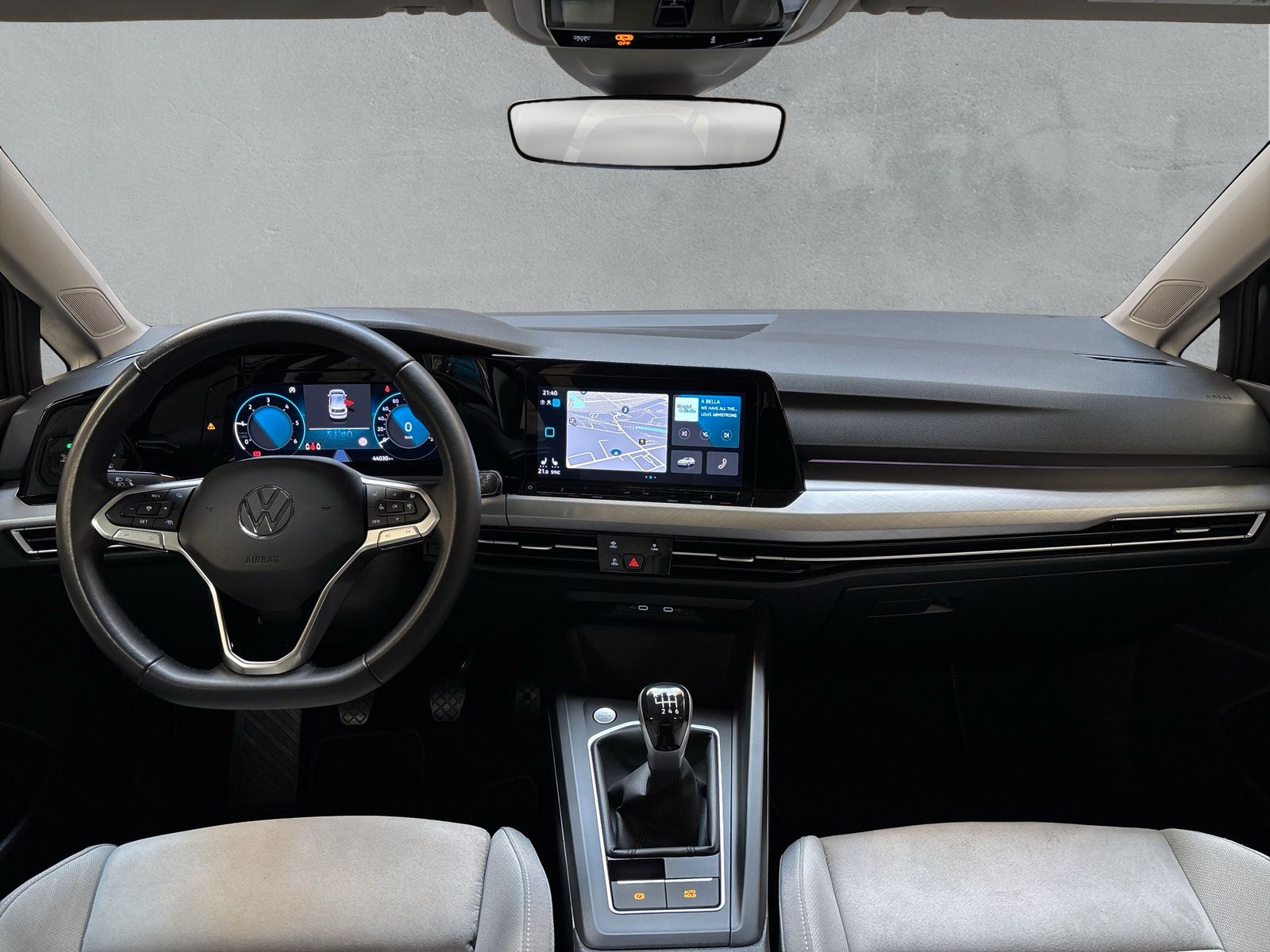 Fahrzeugabbildung Volkswagen Golf 2.0 TDI Life Keyless Pano  Kamera ACC