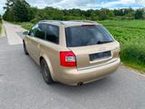 Audi A4 2.0 Avant - - Audi A4 aus 2004: Kombi