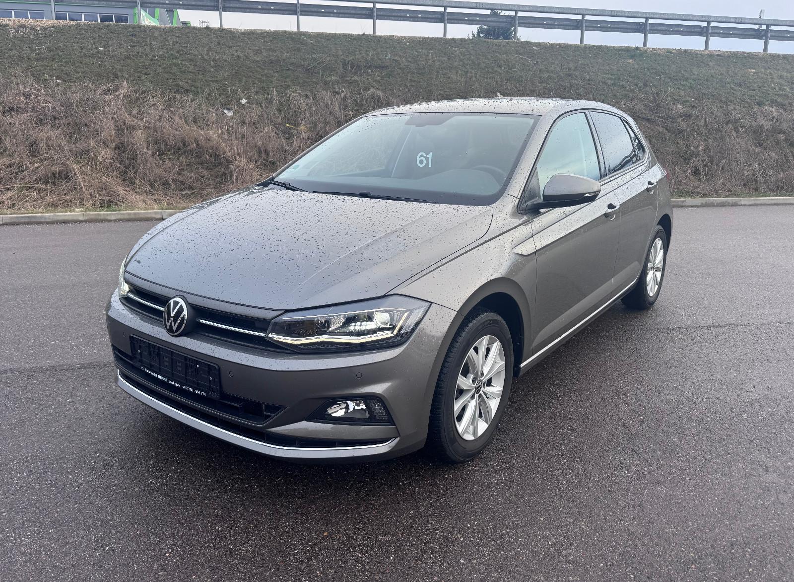 Volkswagen Polo VI Highline DSG Navi SHZ DAB+ PDC