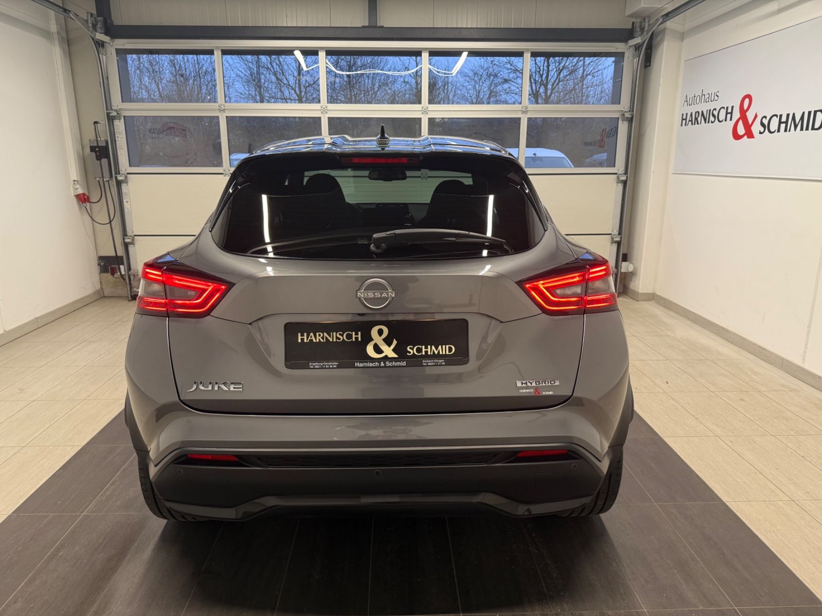 Fahrzeugabbildung Nissan Juke Hybrid Premiere Edition Navi 2-Farben-Lack