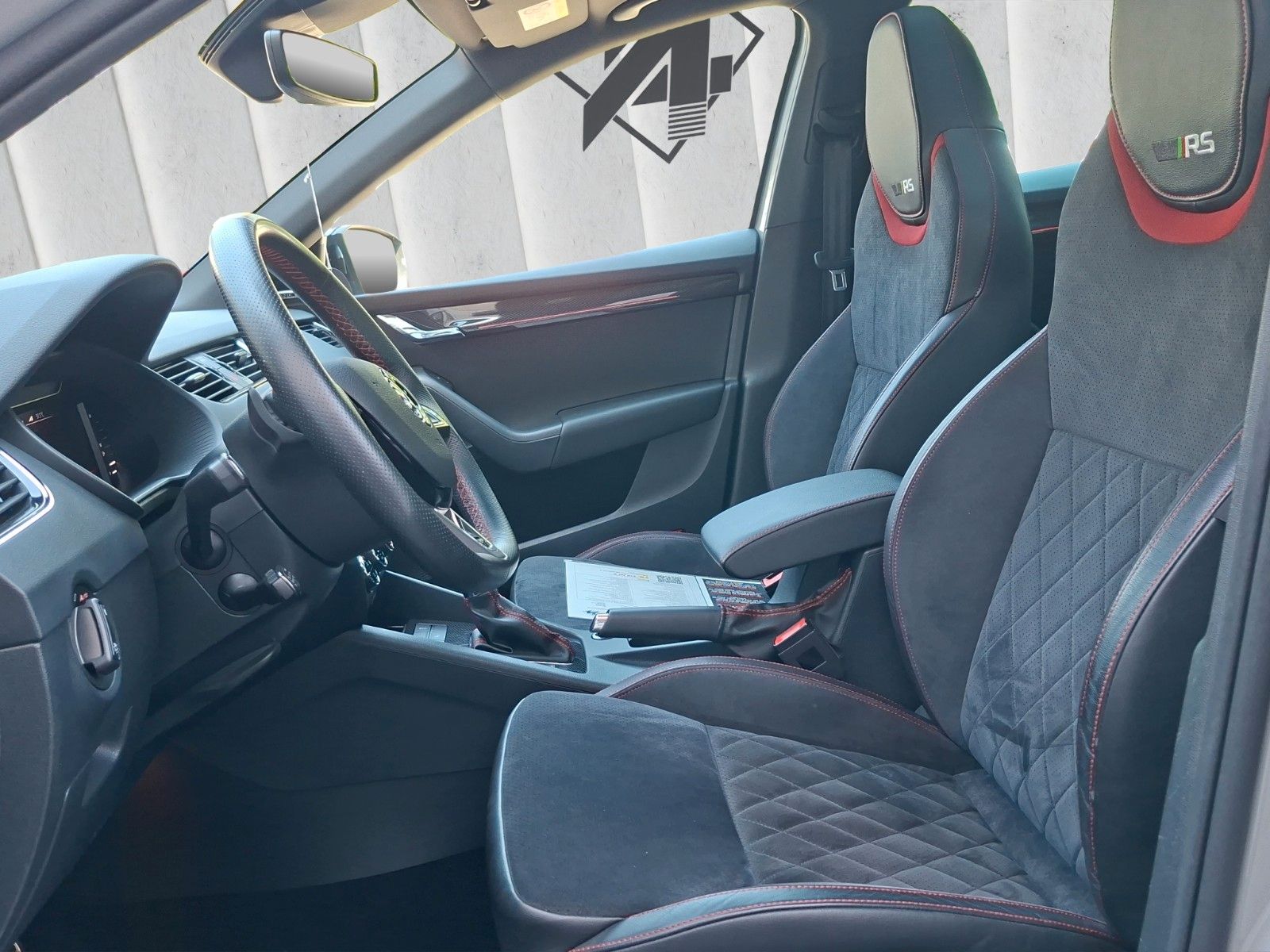 Fahrzeugabbildung SKODA 2.0 TSI*RS*DSG*SHZ*ACC*ViCo*Standheizung*