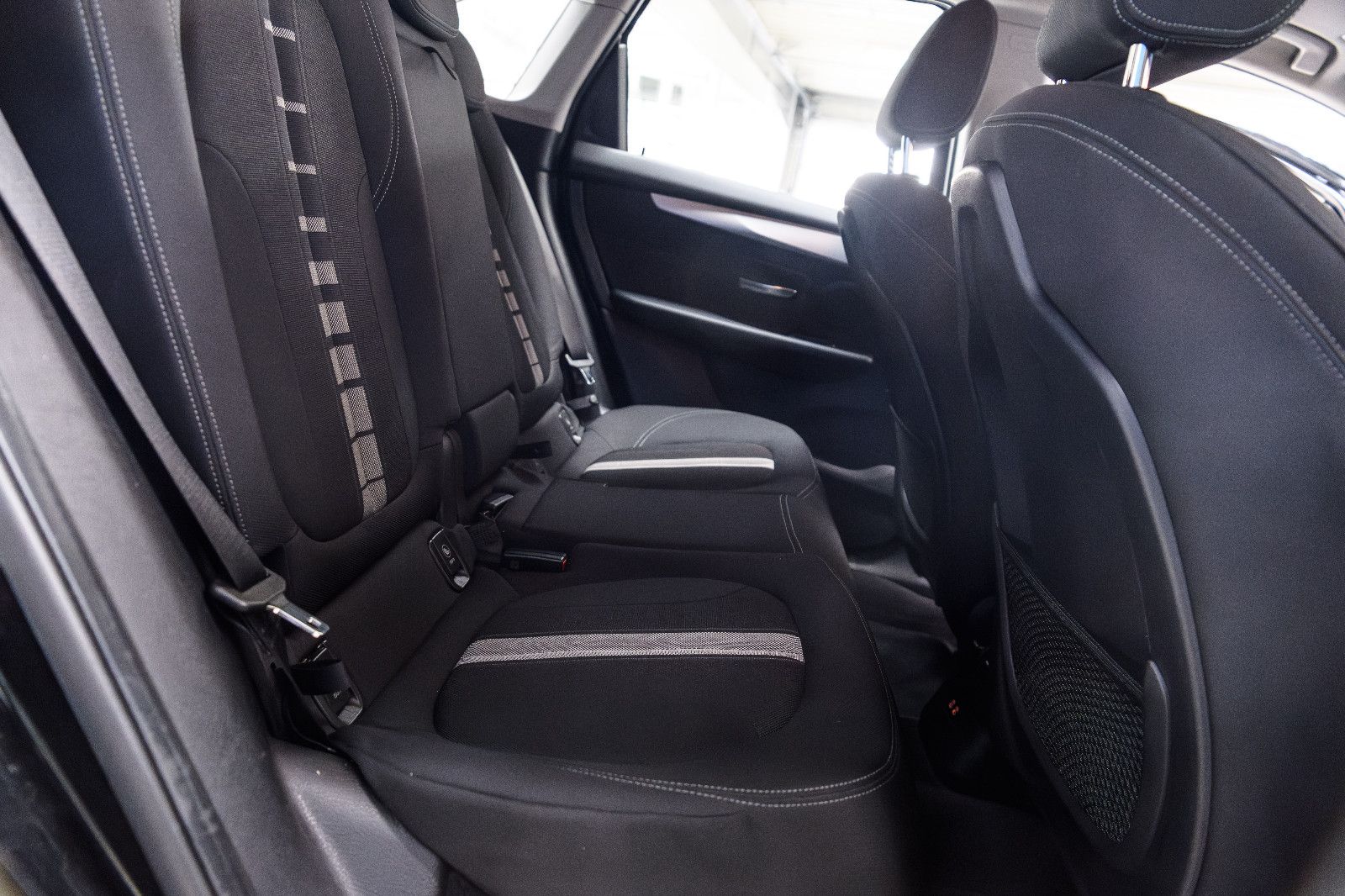 Fahrzeugabbildung BMW 2er Active Tourer 225 xe Advantage Kamera 165kw