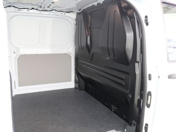 Volkswagen T7 Transporter 2.0TDI 110kW KR LED KAMERA AHK