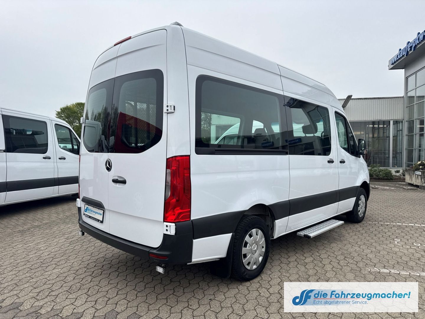 Fahrzeugabbildung Mercedes-Benz Sprinter III Tourer RWD AWD 311 CDI L2 DAB Tel.