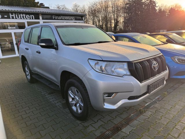 Toyota Land Cruiser 2,8 AutomatikAHK 1.Hand 82000 km